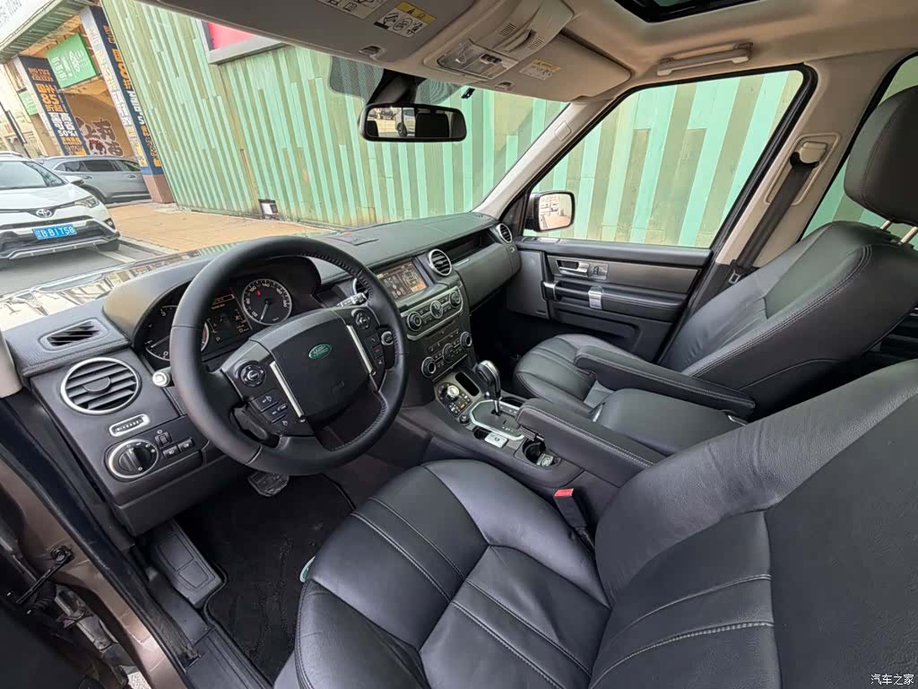 Land Rover Discovery, 2012 3