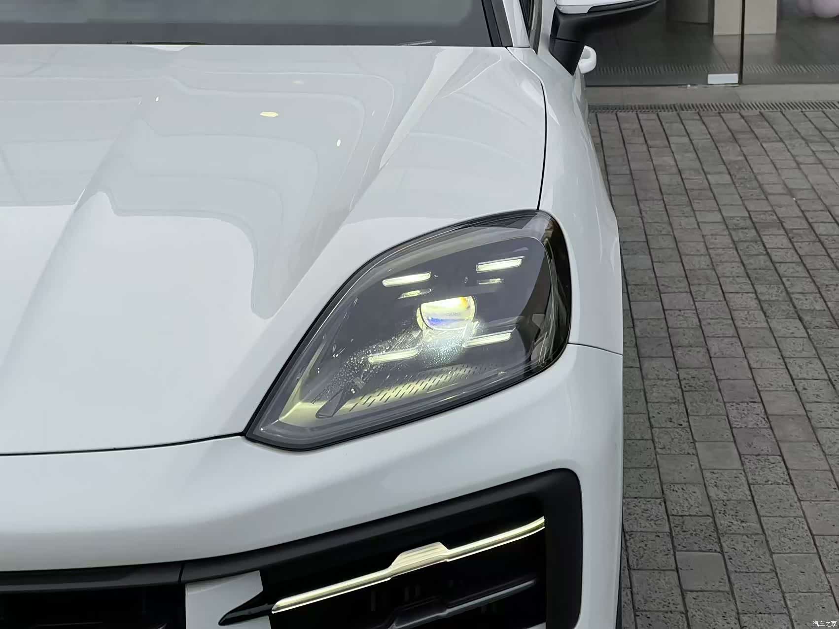 Porsche Cayenne, 2023 6