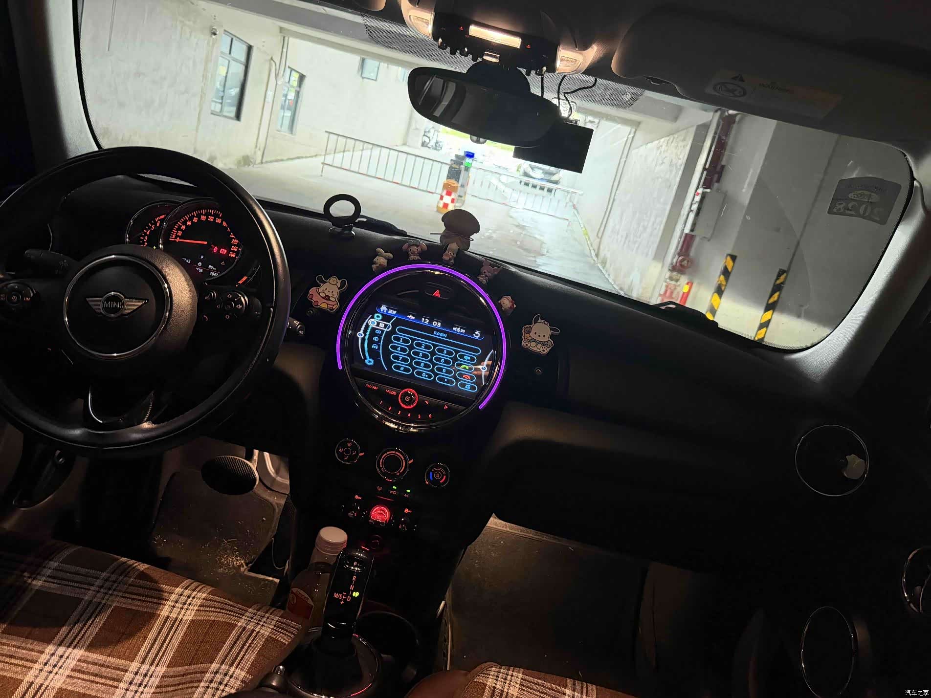 Mini ONE, 2018 7