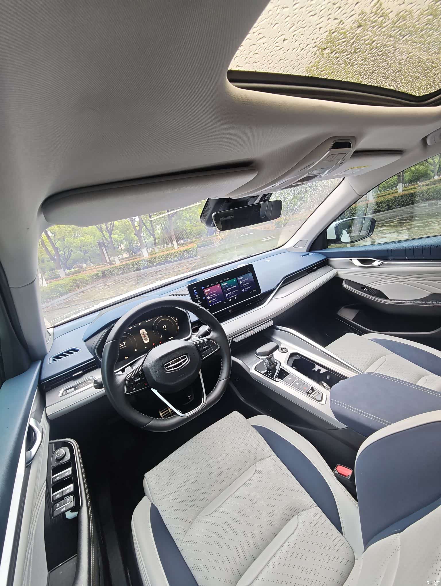 Geely Preface, 2021 15