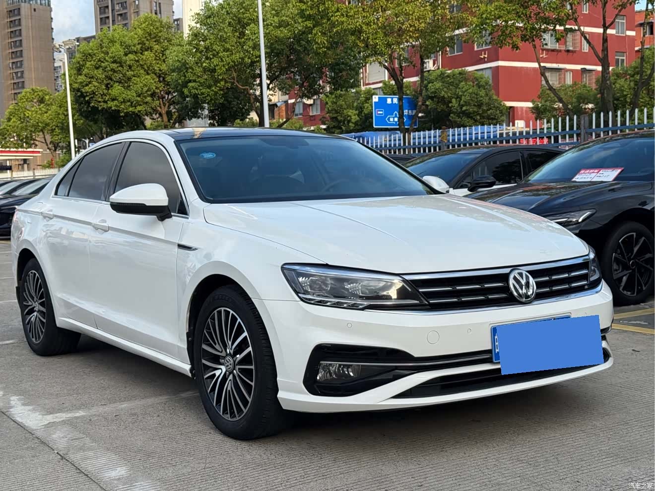 Volkswagen Lamando, 2019 3