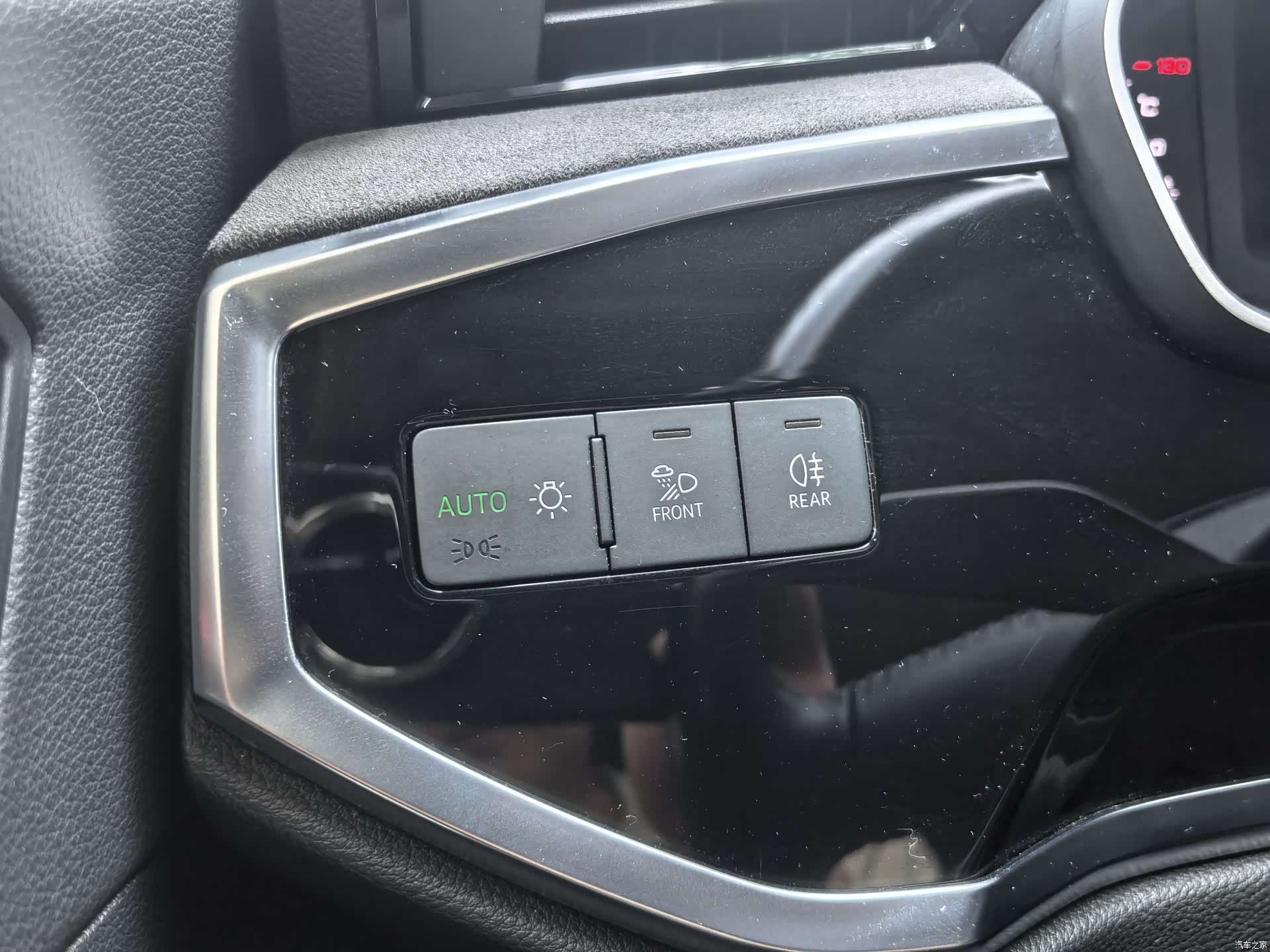 Audi Q3, 2022 23
