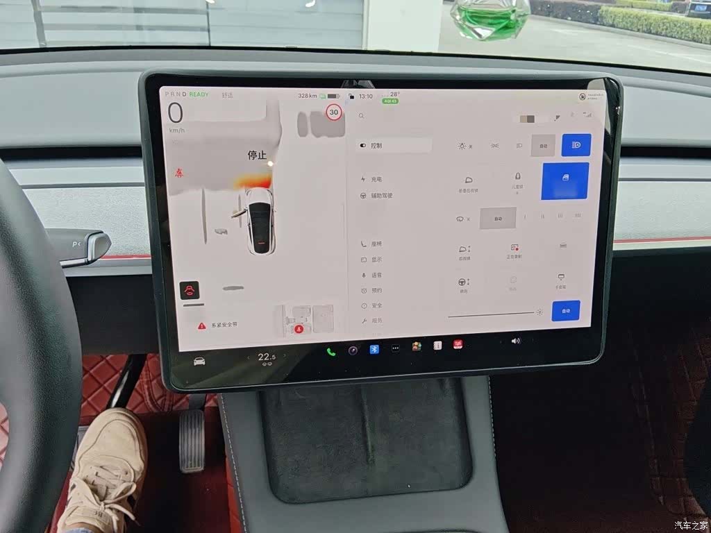Tesla Model Y, 2024 4