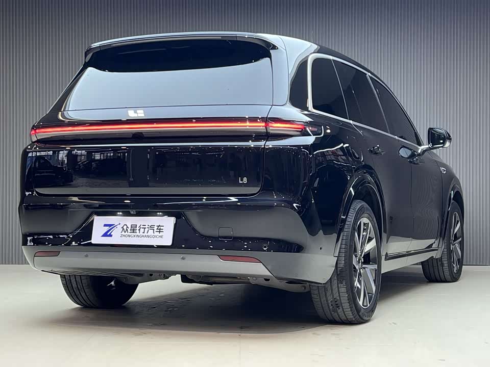 Li Auto Ideal L8