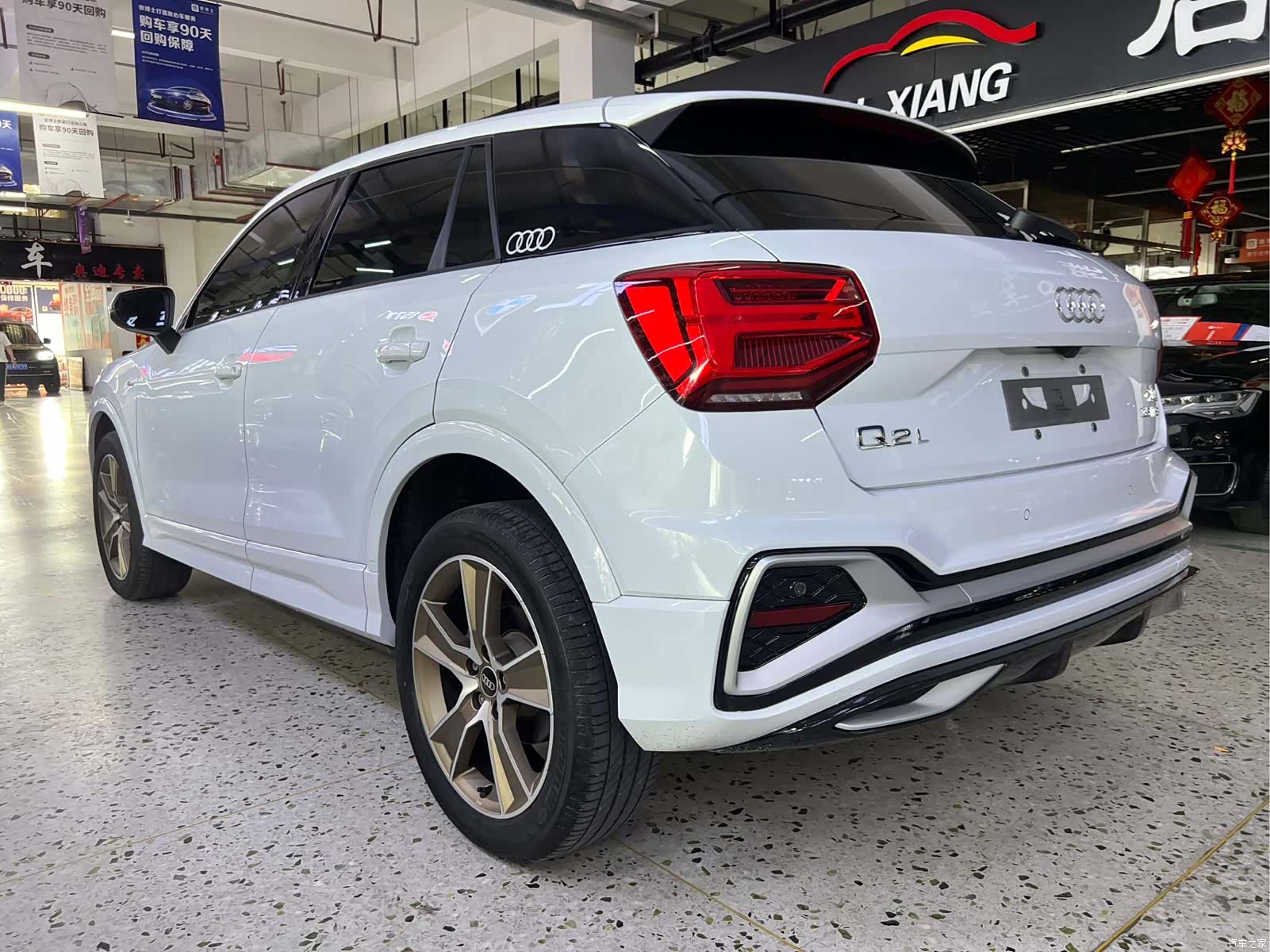 Audi Q2L, 2022 6