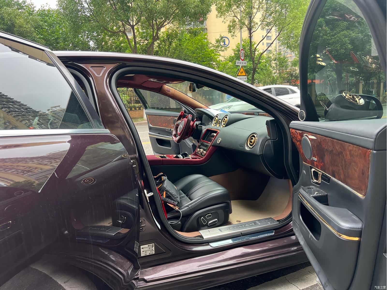 Jaguar XJ, 2014 22