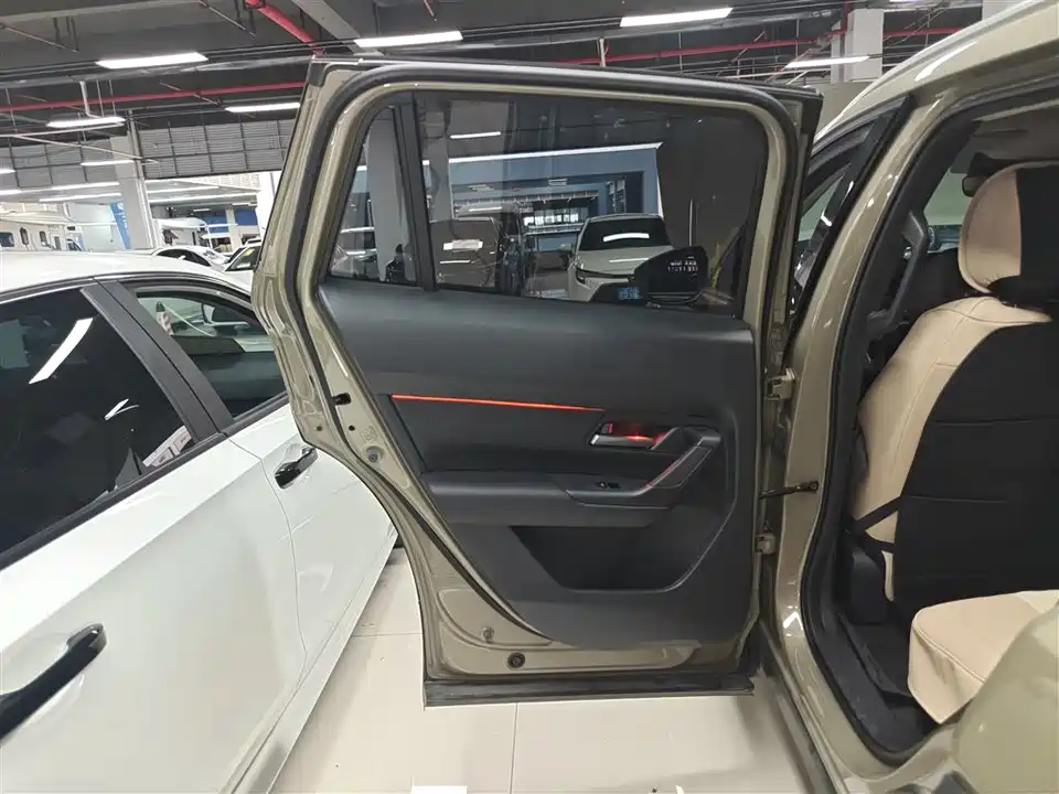 Mazda CX-50 line also