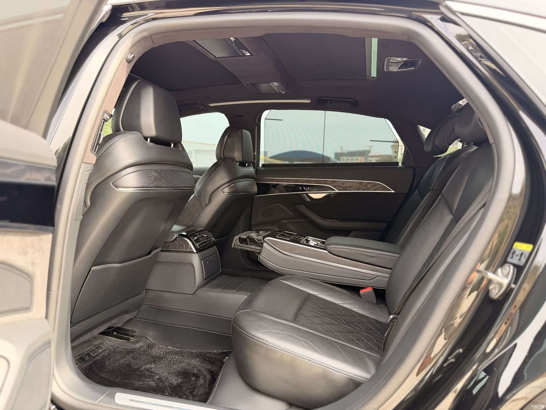 Audi A8L, 2021 8