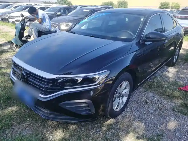 Volkswagen Passat 2025 — купить из Китая под заказ