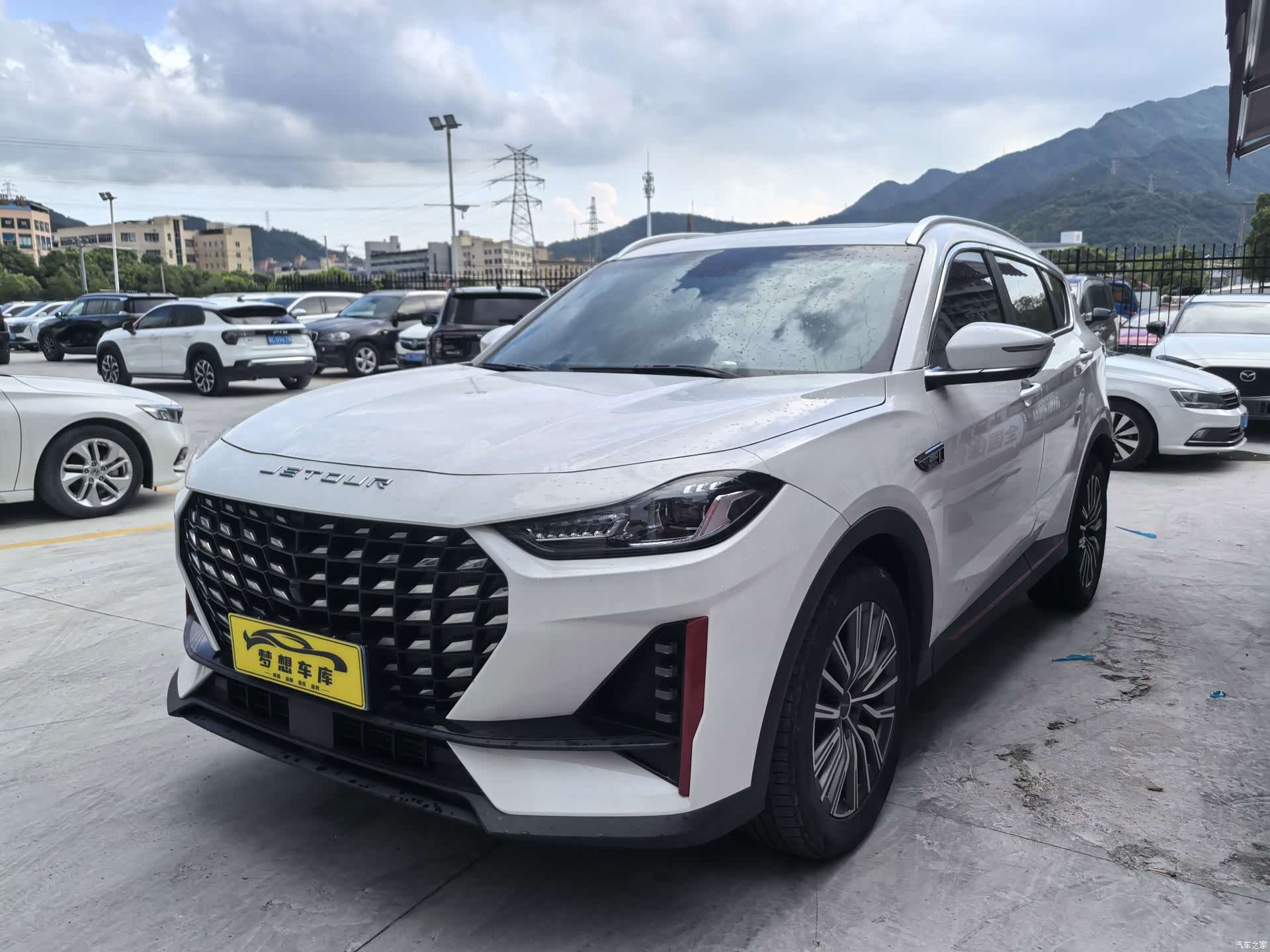Jetour X70, 2023 1