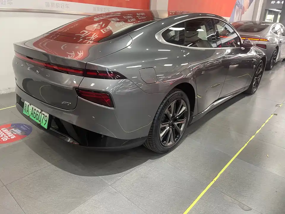XPENG P7