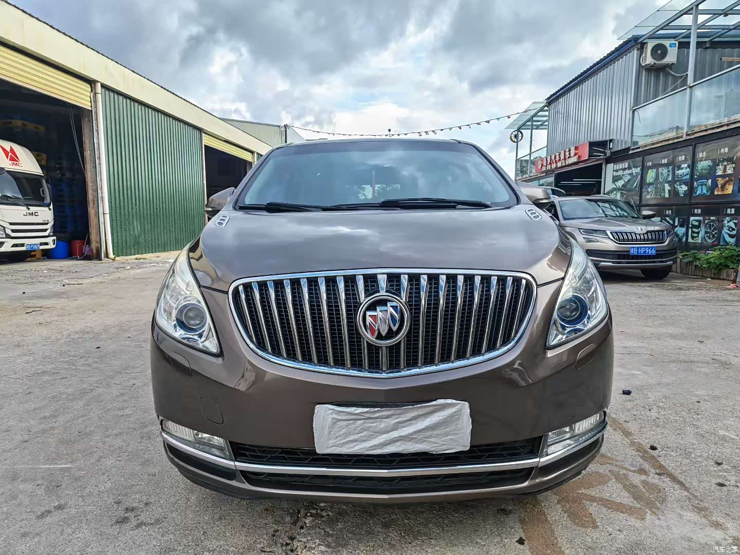 Buick GL8, 2015 8
