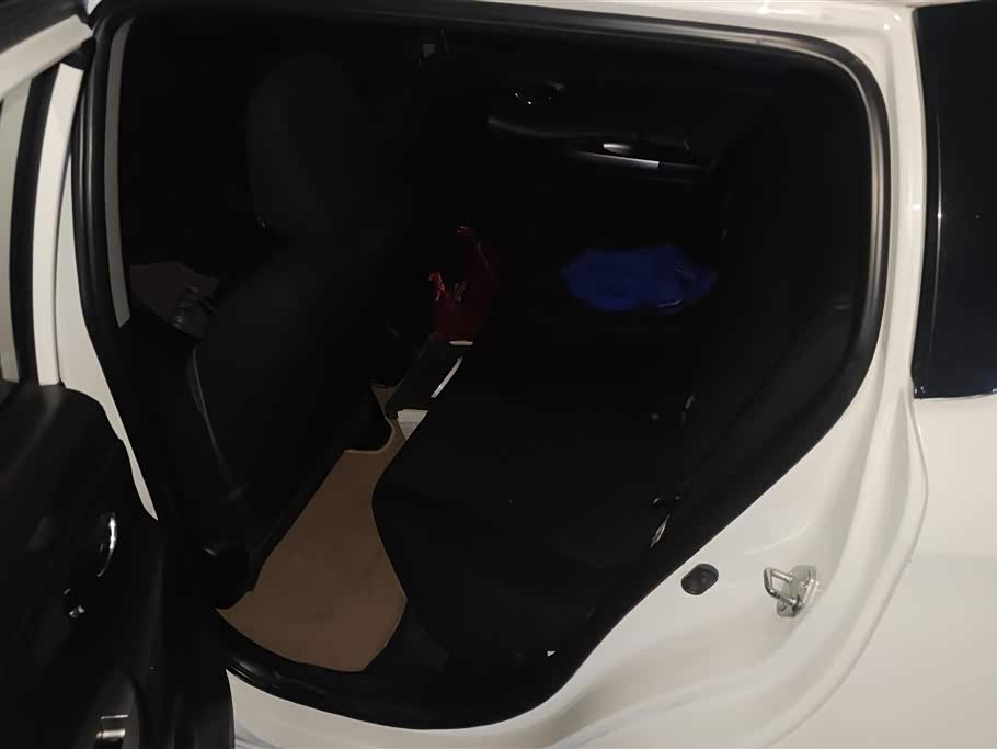 Toyota YARiS L Zhixuan