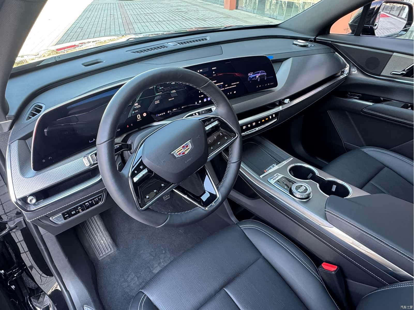 Cadillac XT5, 2026 9