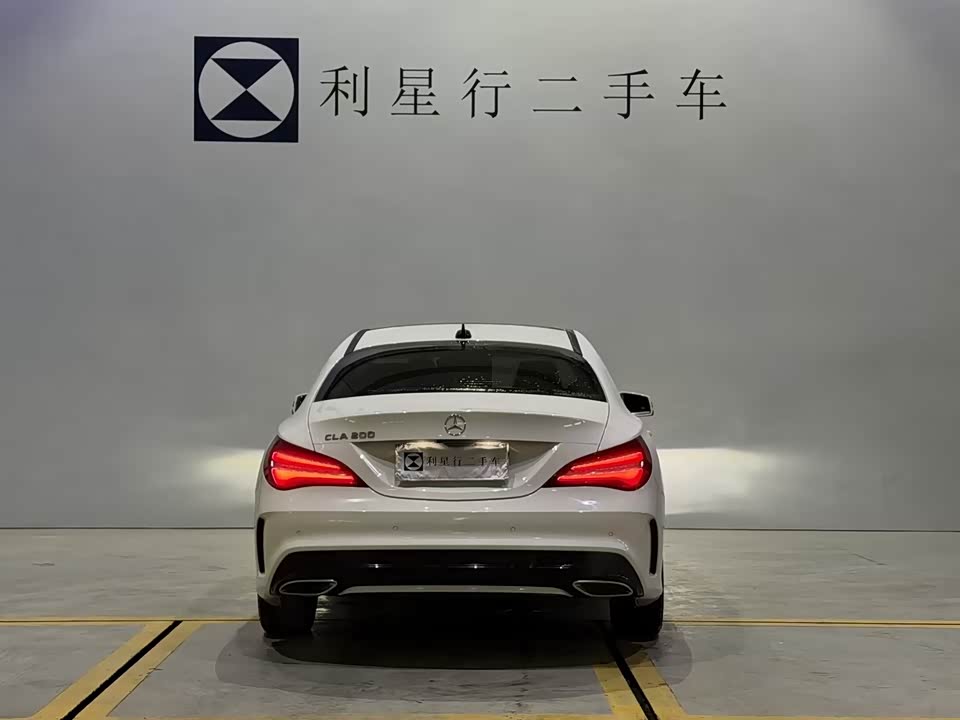 Mercedes-Benz CLA