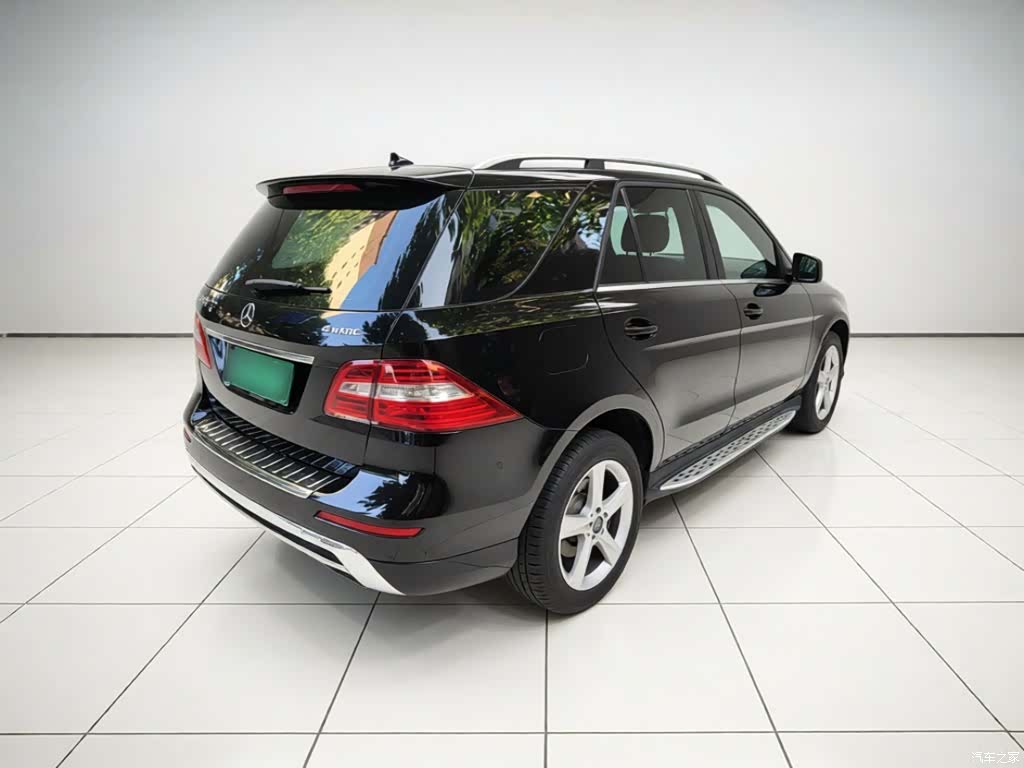 Mercedes-Benz M-Class, 2015 4