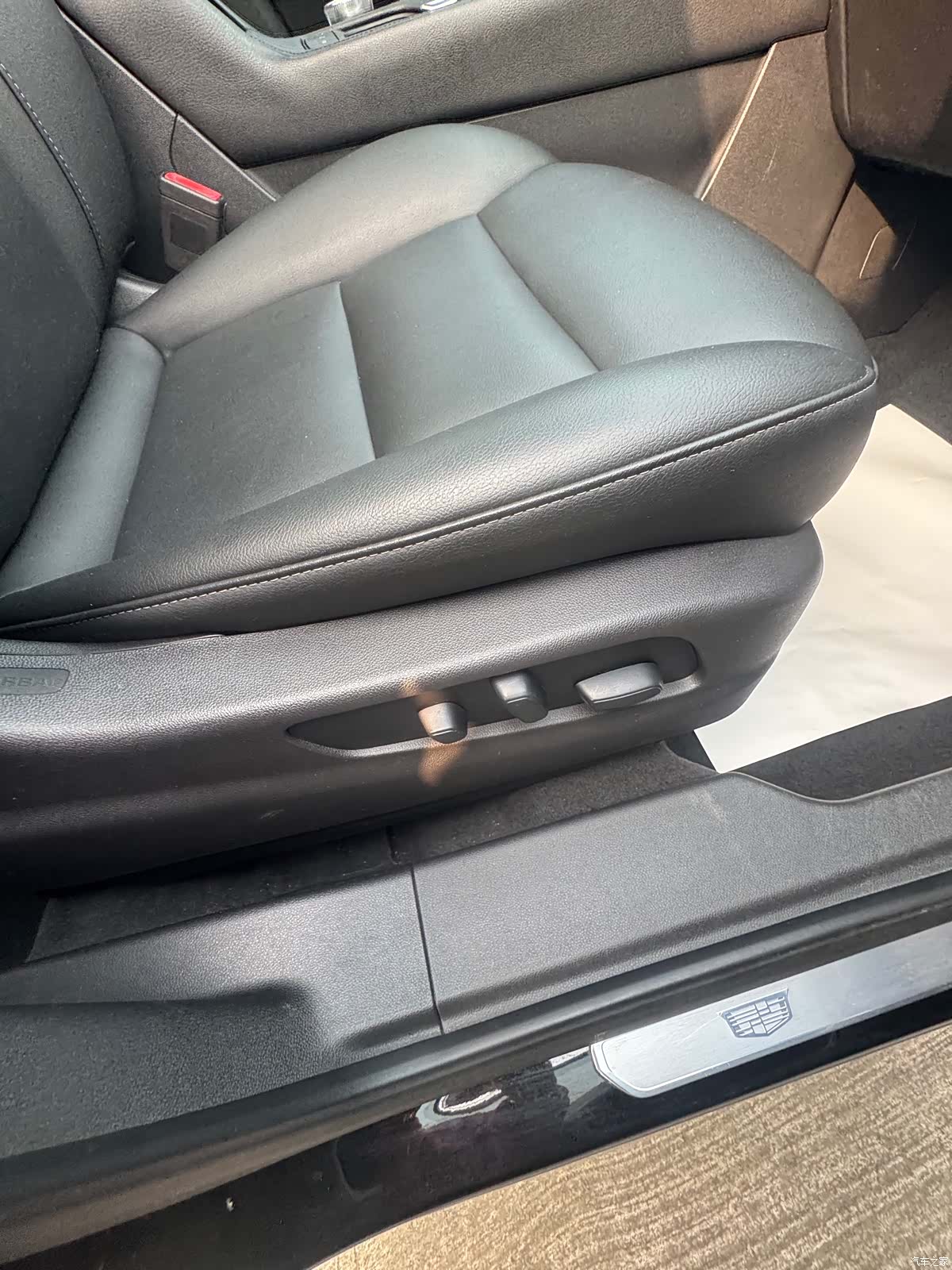 Cadillac XT4, 2021 7