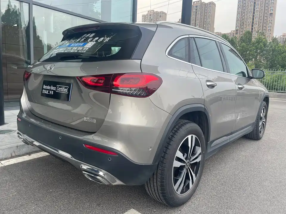 Mercedes-Benz GLA