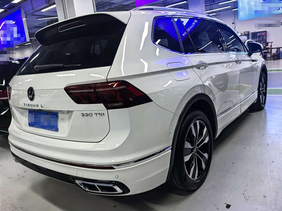 Volkswagen Tiguan L