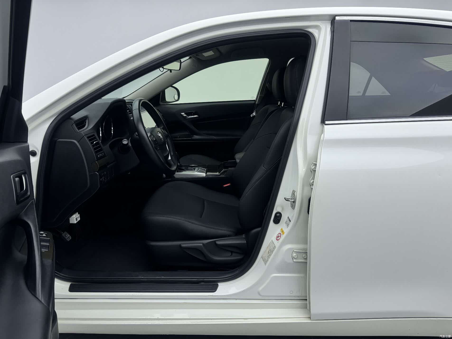 Toyota 2.5S, 2016 16