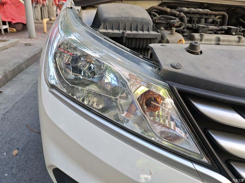 Wuling 310, 2018 7