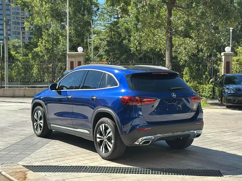 Mercedes-Benz GLA