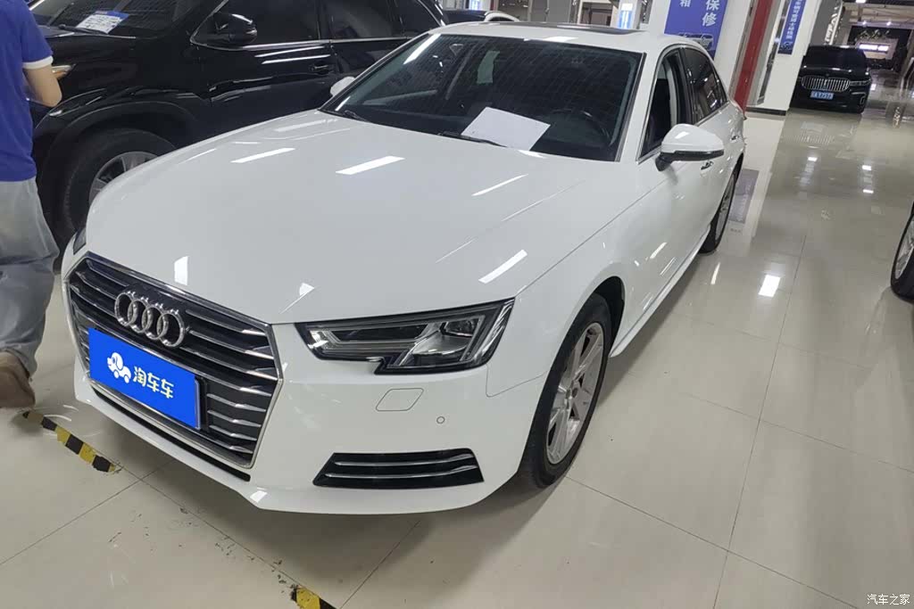 Audi A4L, 2018 1
