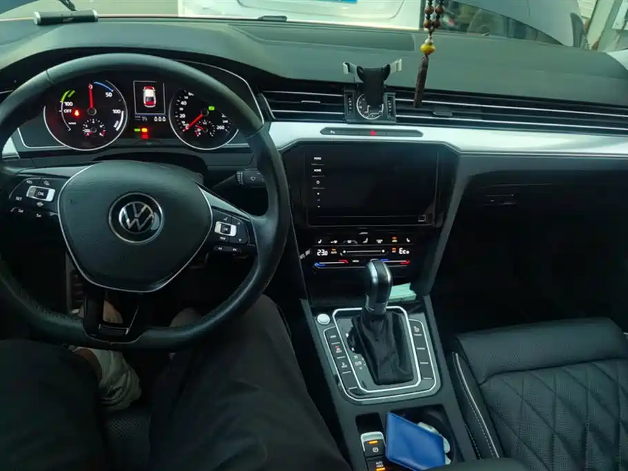 Volkswagen Magotan GTE