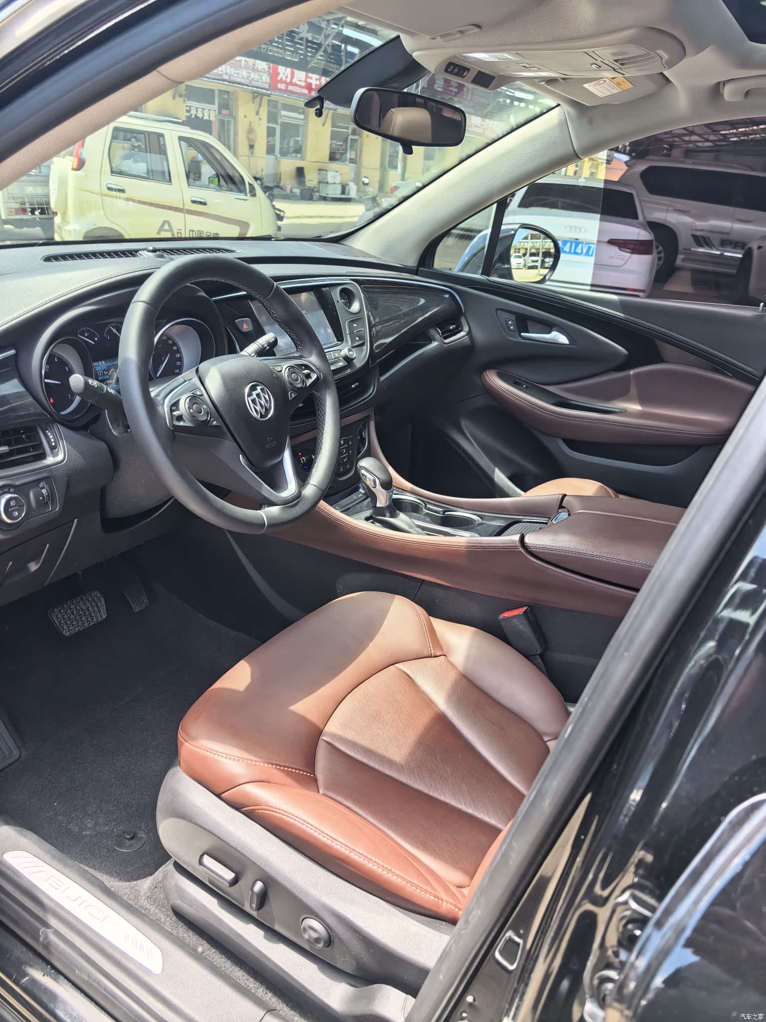 Buick Envision Plus, 2019 10