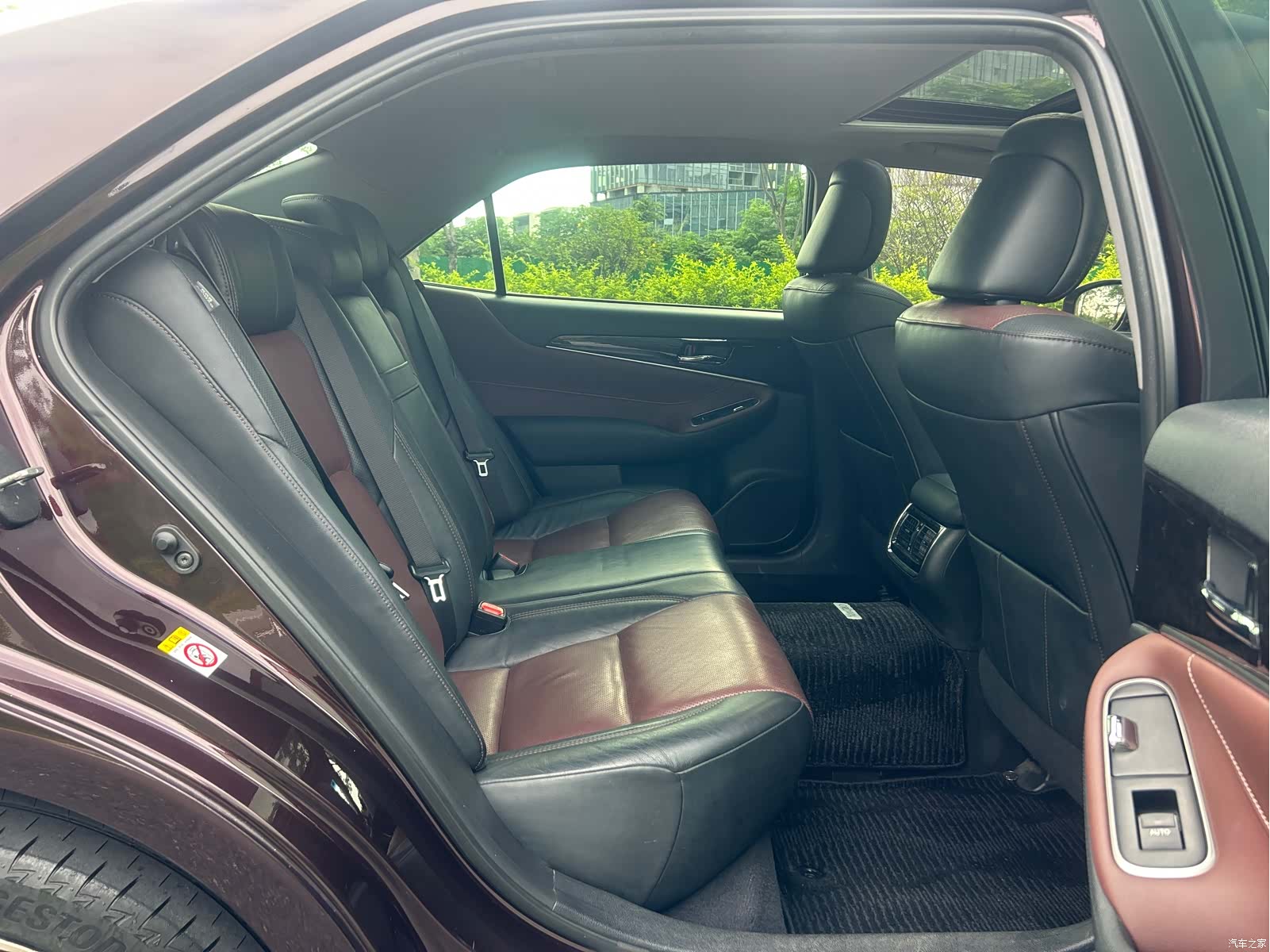 Toyota Crown, 2019 11