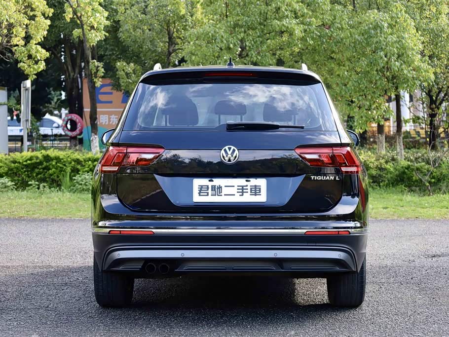 Volkswagen Tiguan L