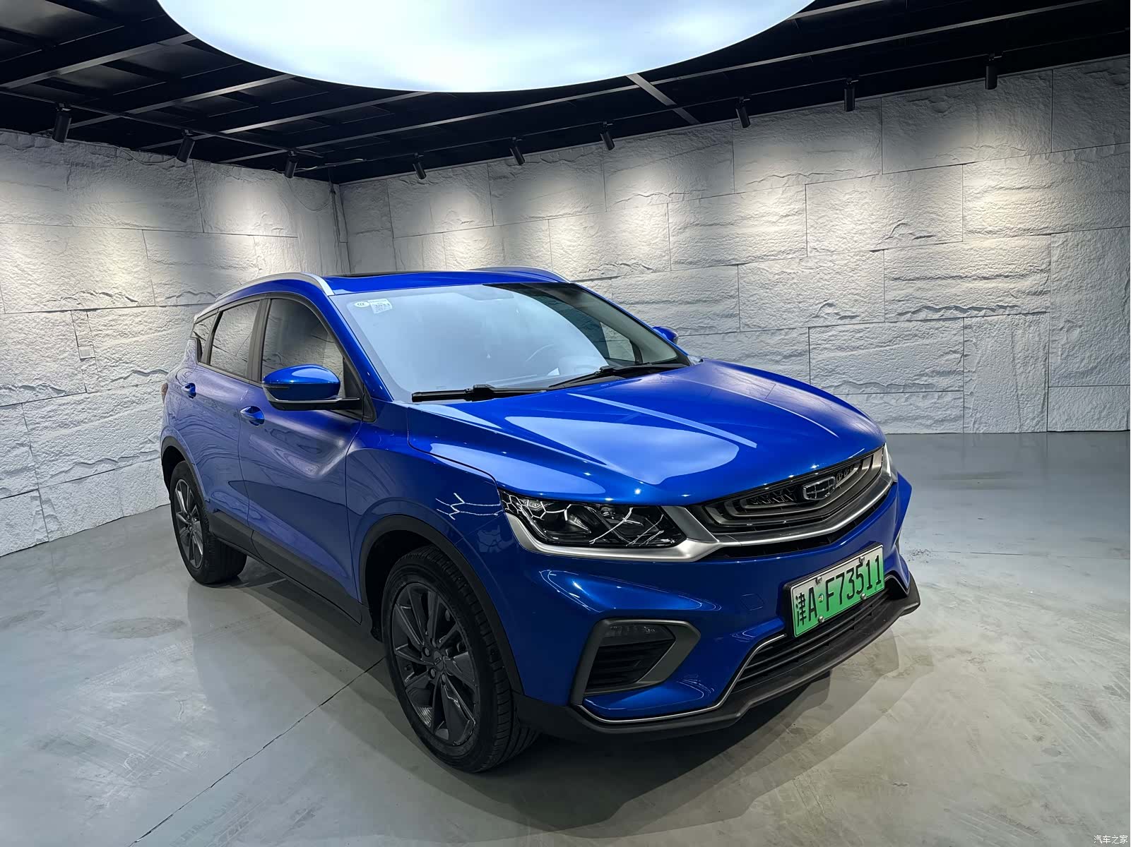 Geely Coolray, 2021 3