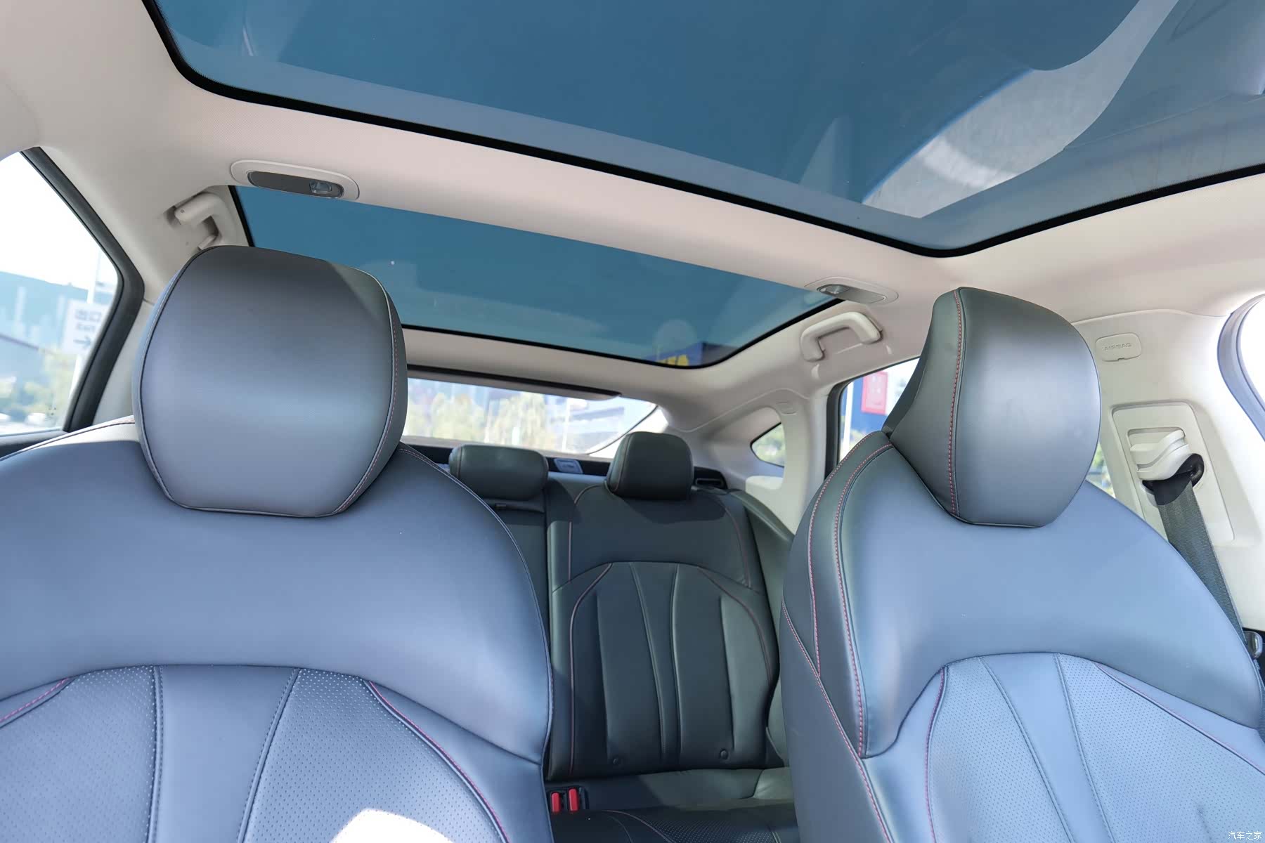 Xpeng P7, 2020 11