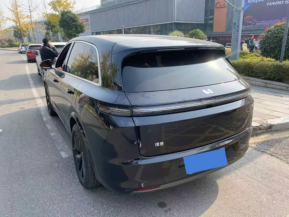 Li Auto Ideal L7