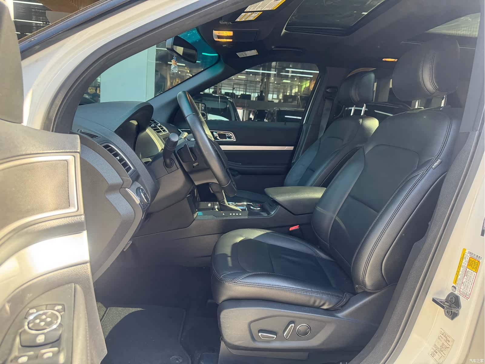 Ford Explorer, 2016 7