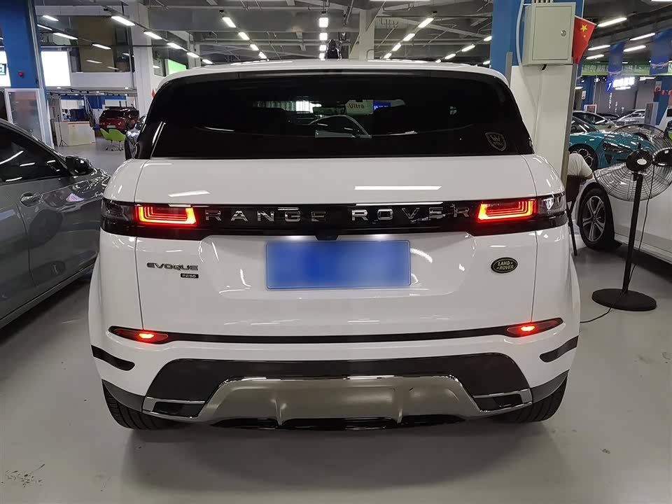 Land Rover Range Rover Aurora Land Rover Range Rover Aurora