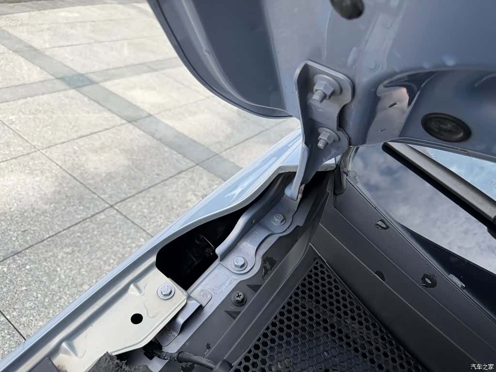 Rising Auto ER6, 2020 20