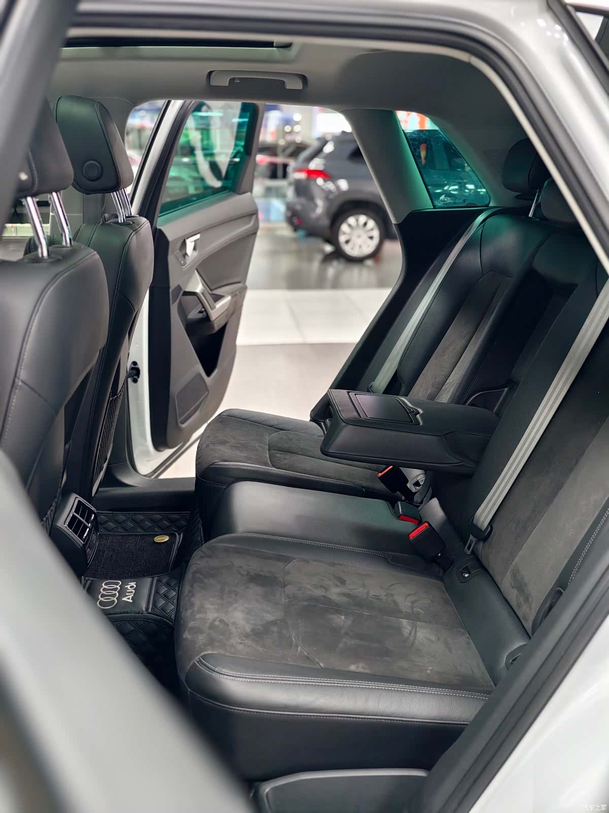 Audi Q3, 2020 12