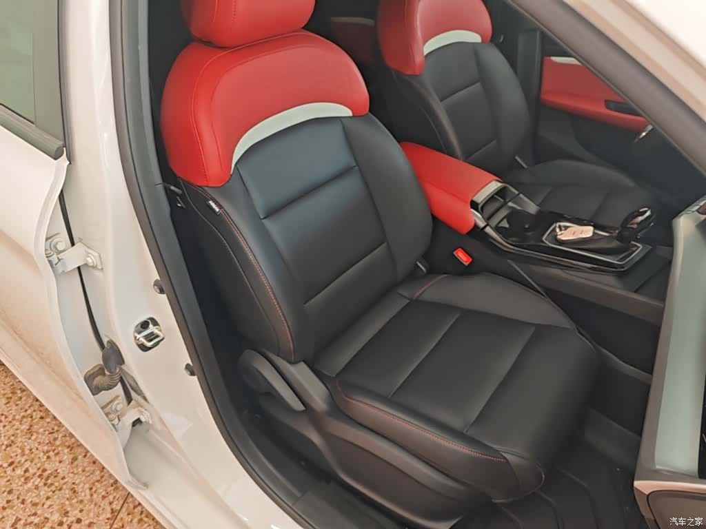 MG MG5, 2024 25