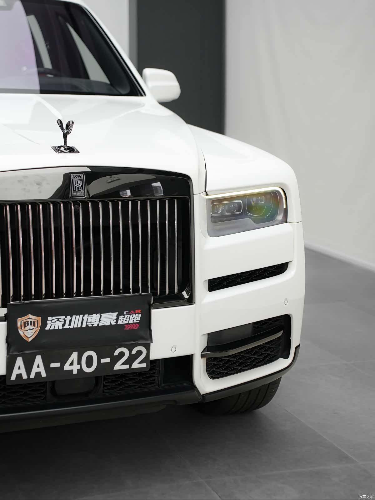 Rolls-Royce Cullinan, 2022 6