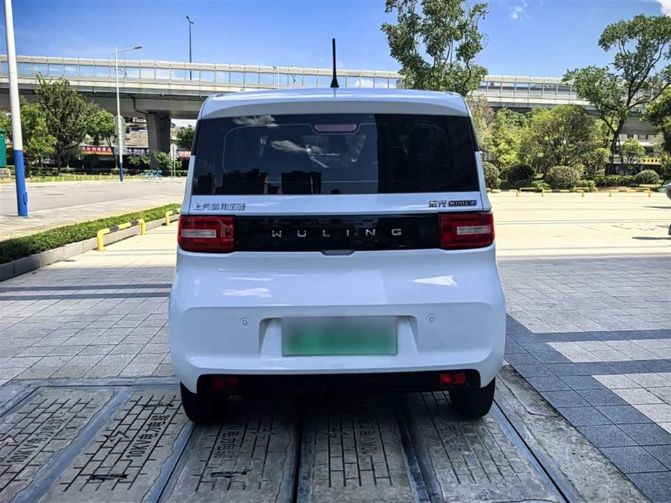 Wuling Hongguang MINIEV Wuling Hongguang MINIEV