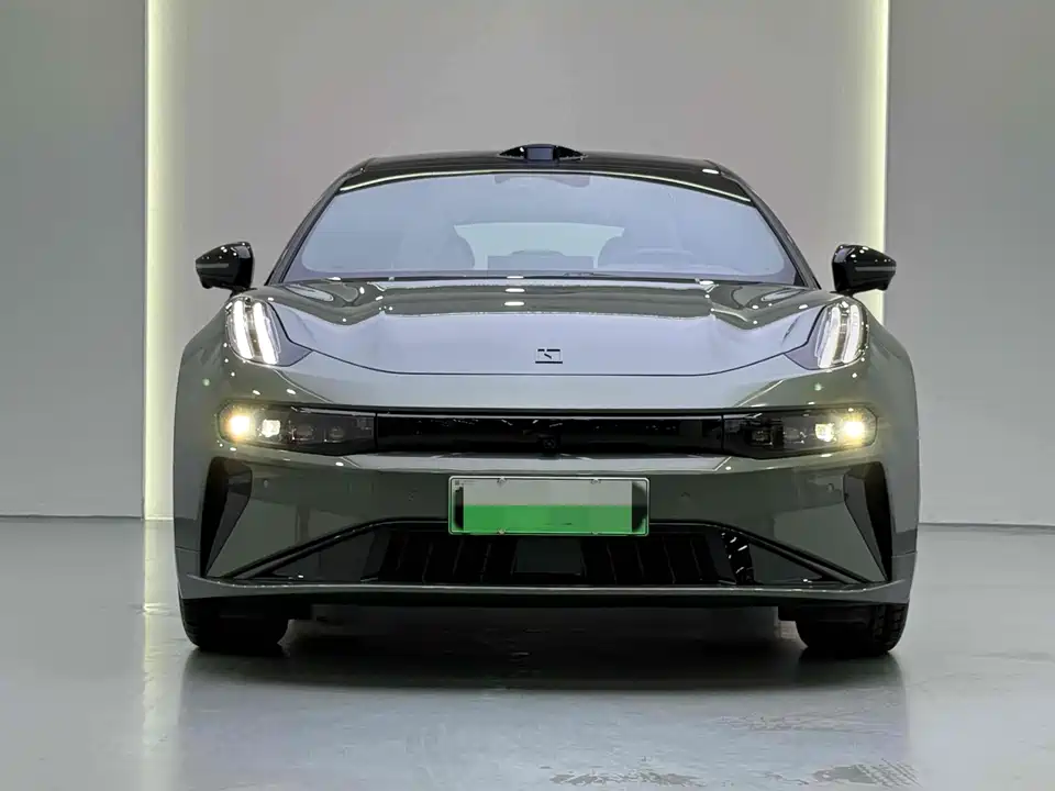 Zeekr 001