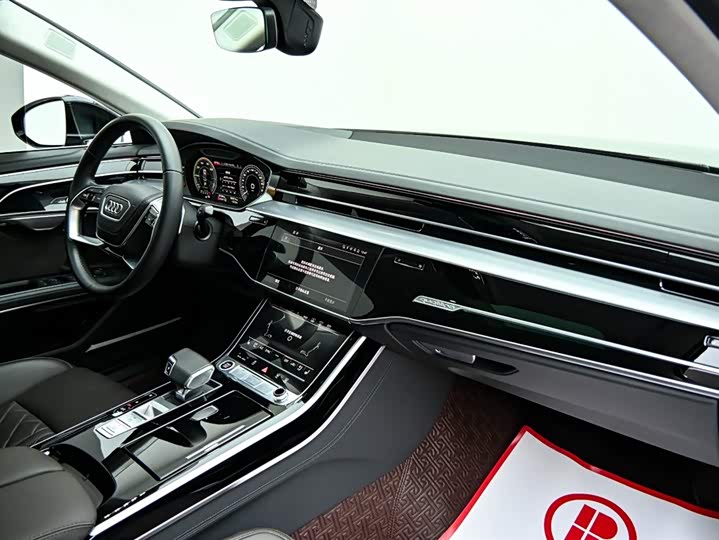 Audi A8 xin neng yuan 2022 A8 L 60 TFSIe quattro dian cang ban
