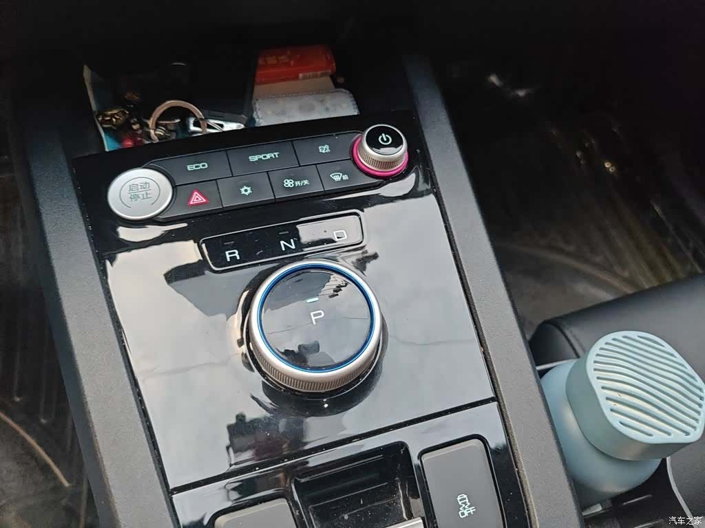 BYD E2, 2020 7