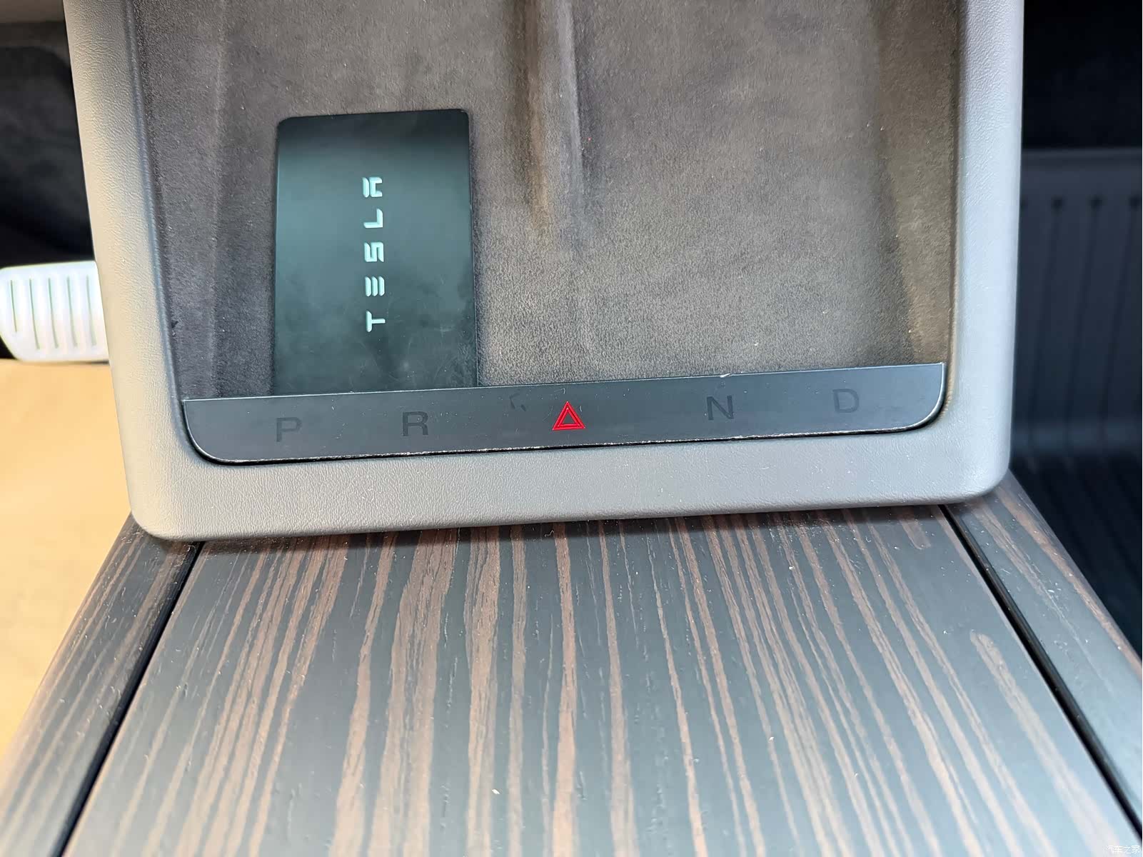 Tesla Model X, 2023 23