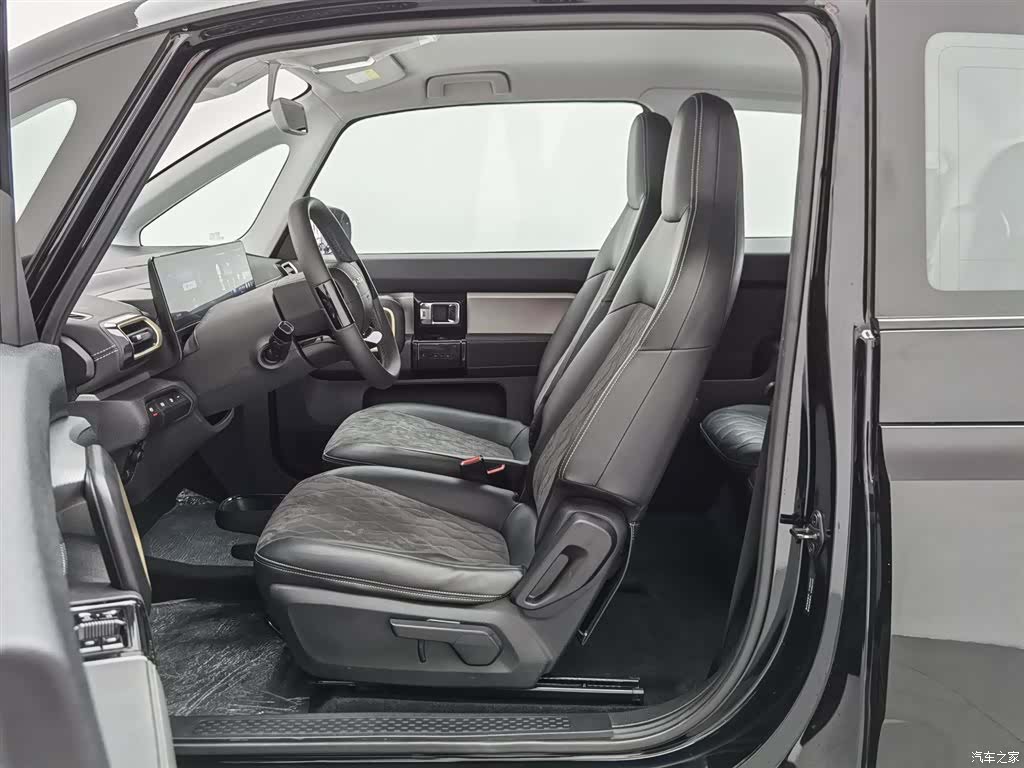 Wuling KiWi, 2024 10