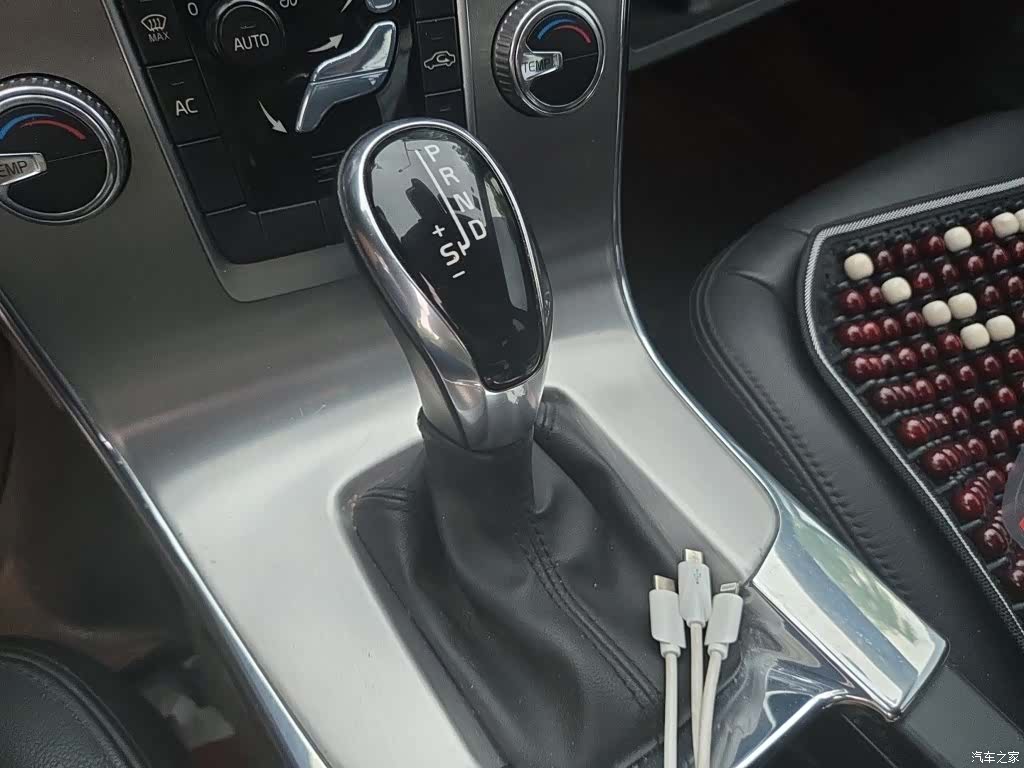 Volvo S60, 2019 11