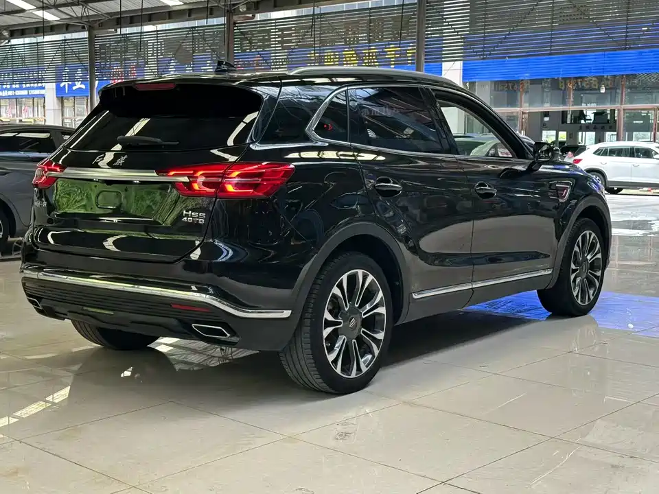 Hongqi HS5