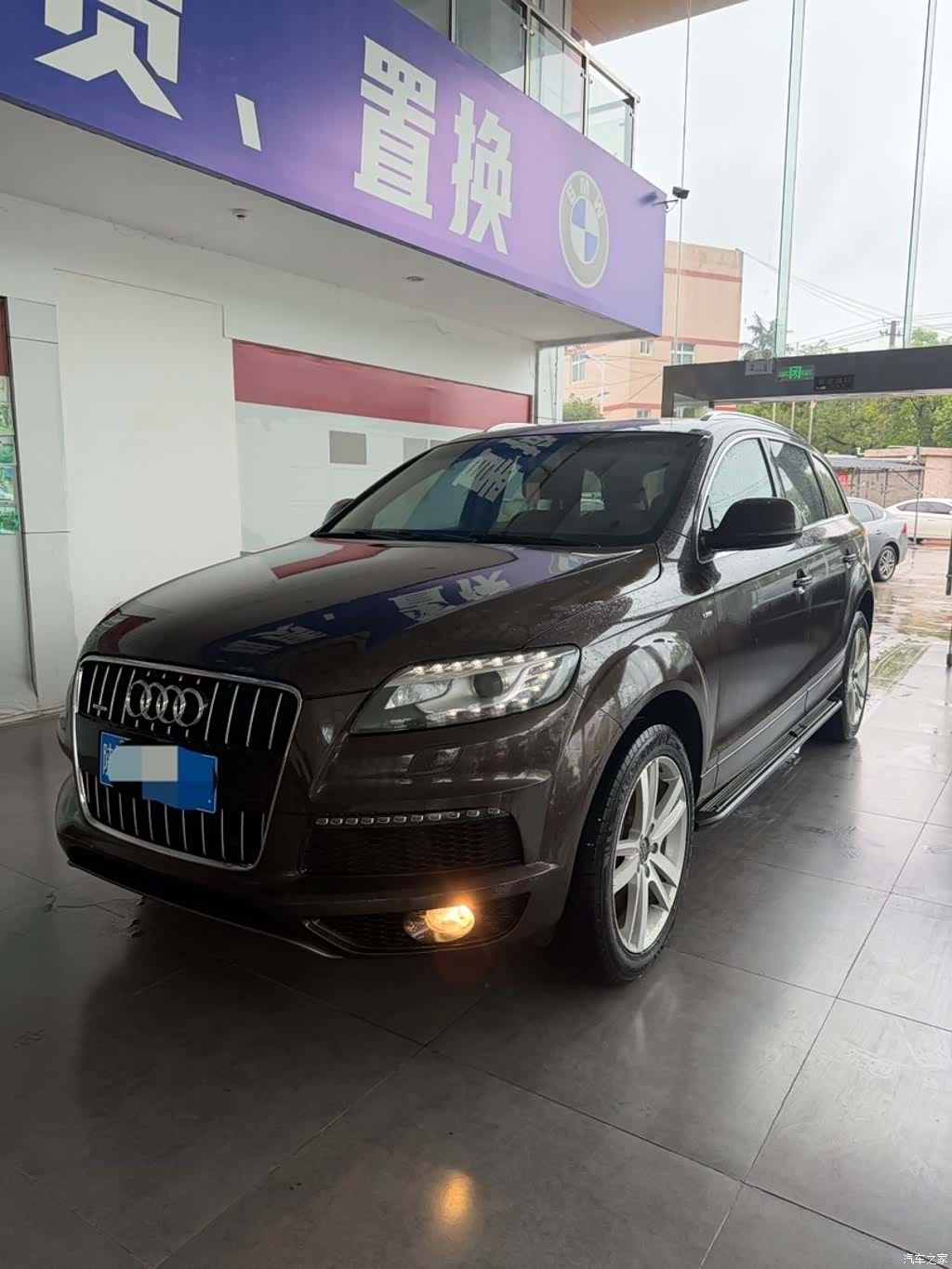 Audi Q7, 2013 1