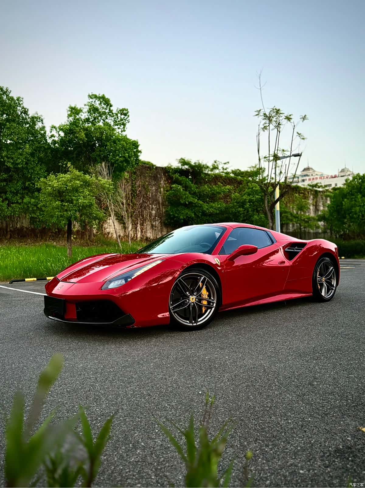 Ferrari 488, 2018 1